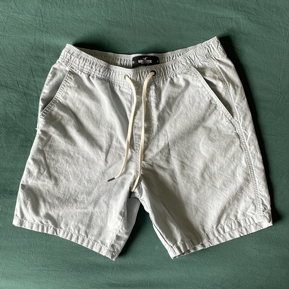 Hollister Jogger Shorts - 7” Inseam - Light Blue